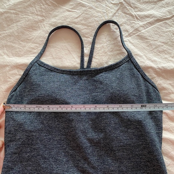 Lululemon Racer Back - Picture 3 of 5